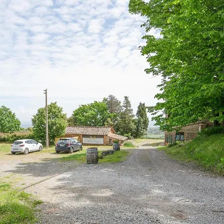 6 Bedroom Gorgeous In Montaione