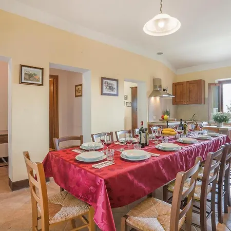 Holiday home 6 Bedroom Gorgeous In Montaione